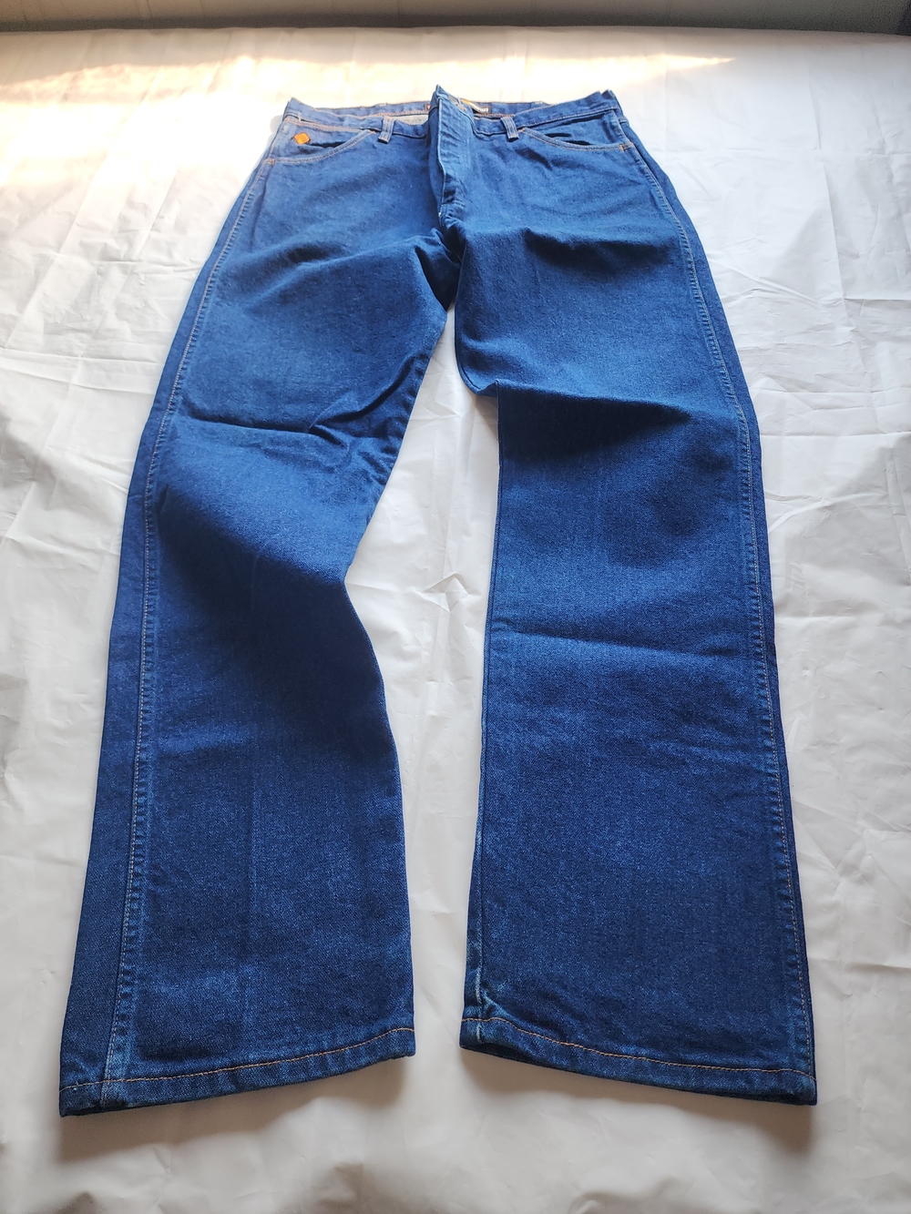 WRANGLER MEN'S FR FLAME-RESISTANT BOOTCUT DENIM DARK BLUE JEANS SIZE 38W / 36 L